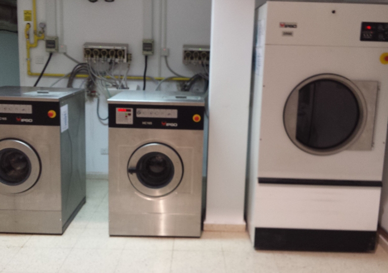 Project: Small Laundry Unit